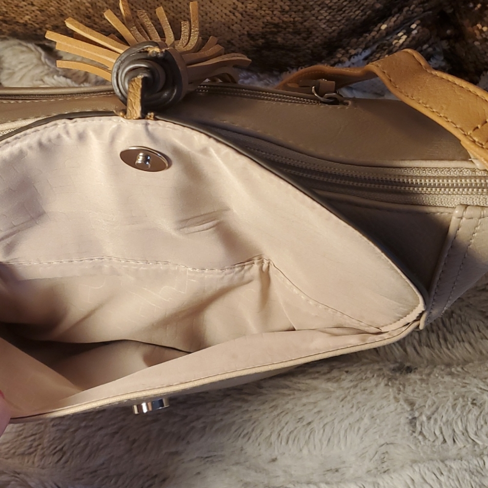 Rosetti Crossbody - Picture 11 of 16